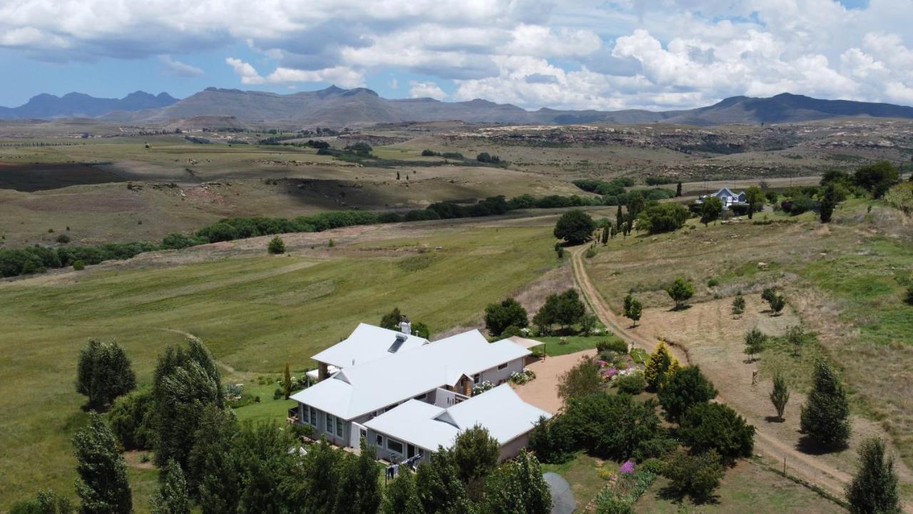 Jovali Clarens Hotel Buitenkant foto