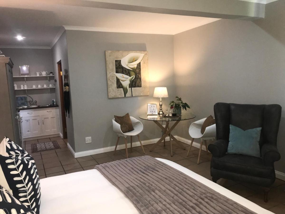 Jovali Clarens Hotel Buitenkant foto